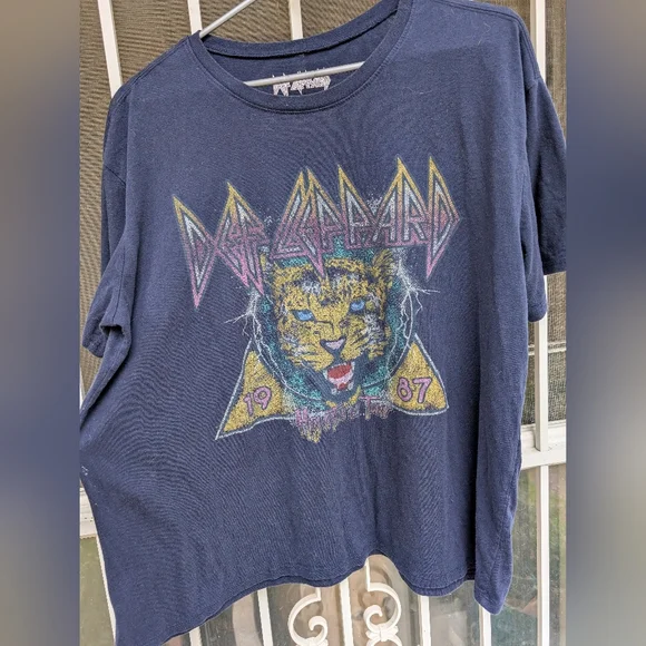 Def Leppard Graphic Tee - Navy - Picture 1 of 5